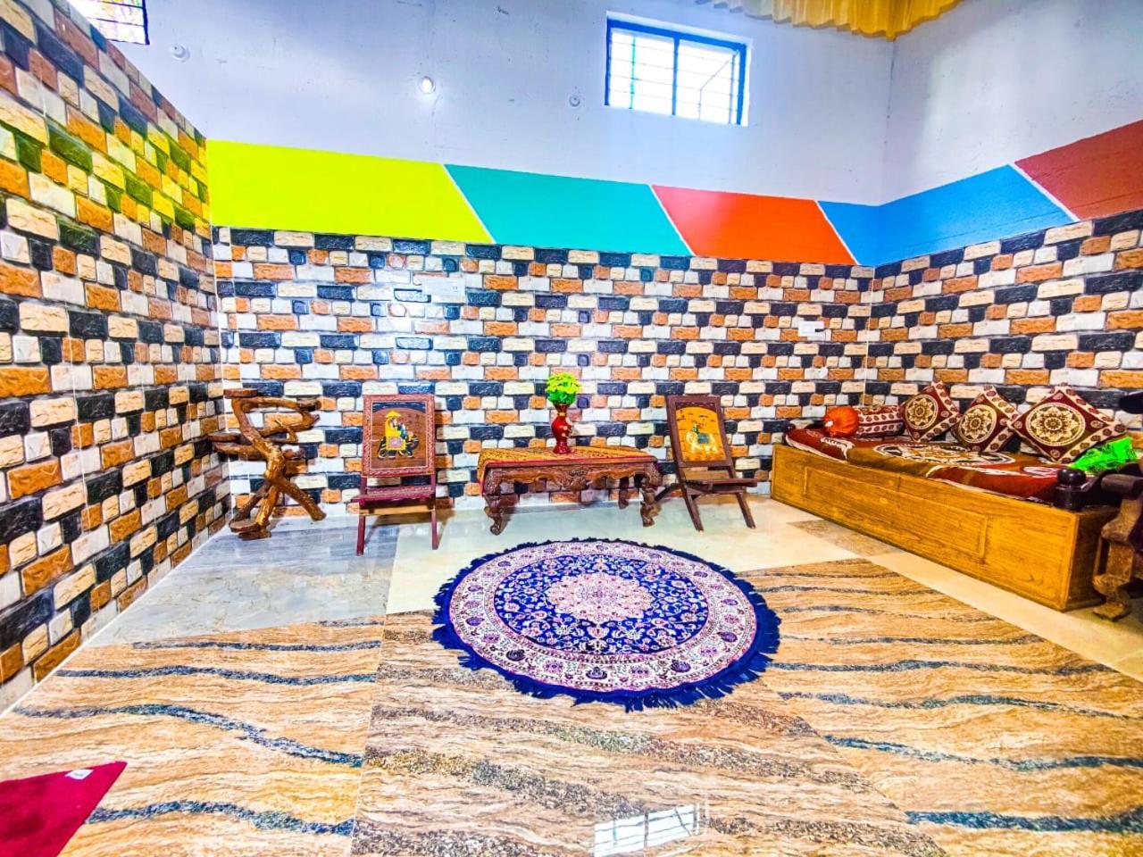 Sahara Family Homestay Мисор Екстериор снимка